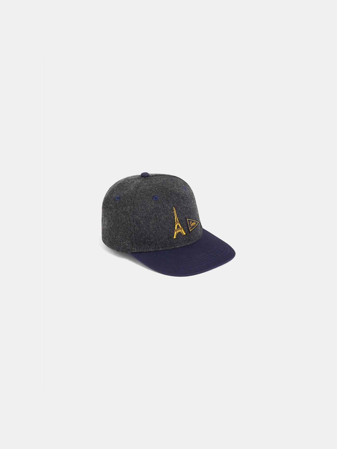 Boston-Cap mit Paris-Stickerei