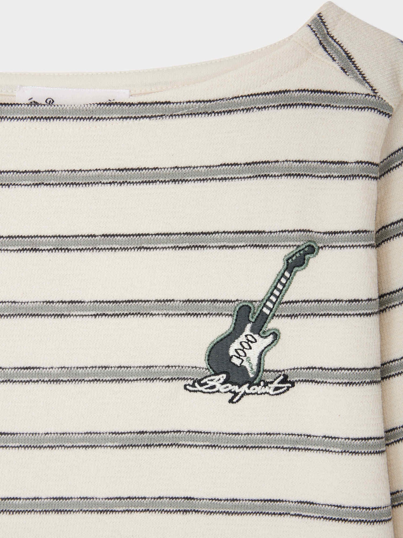 T-shirt a righe Baudelaire con ricamo chitarra in cotone biologico