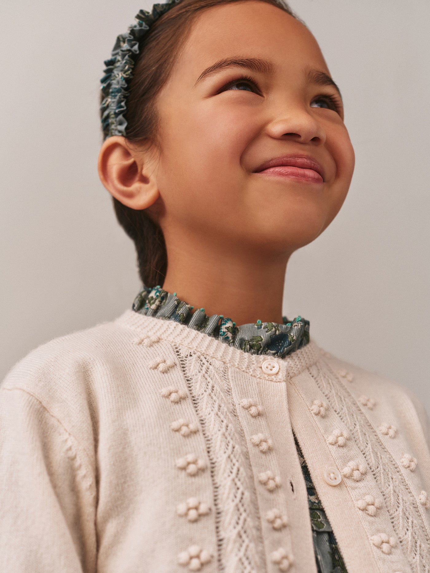 Juka-Cardigan mit Zierstich aus Wolle und Kaschmir