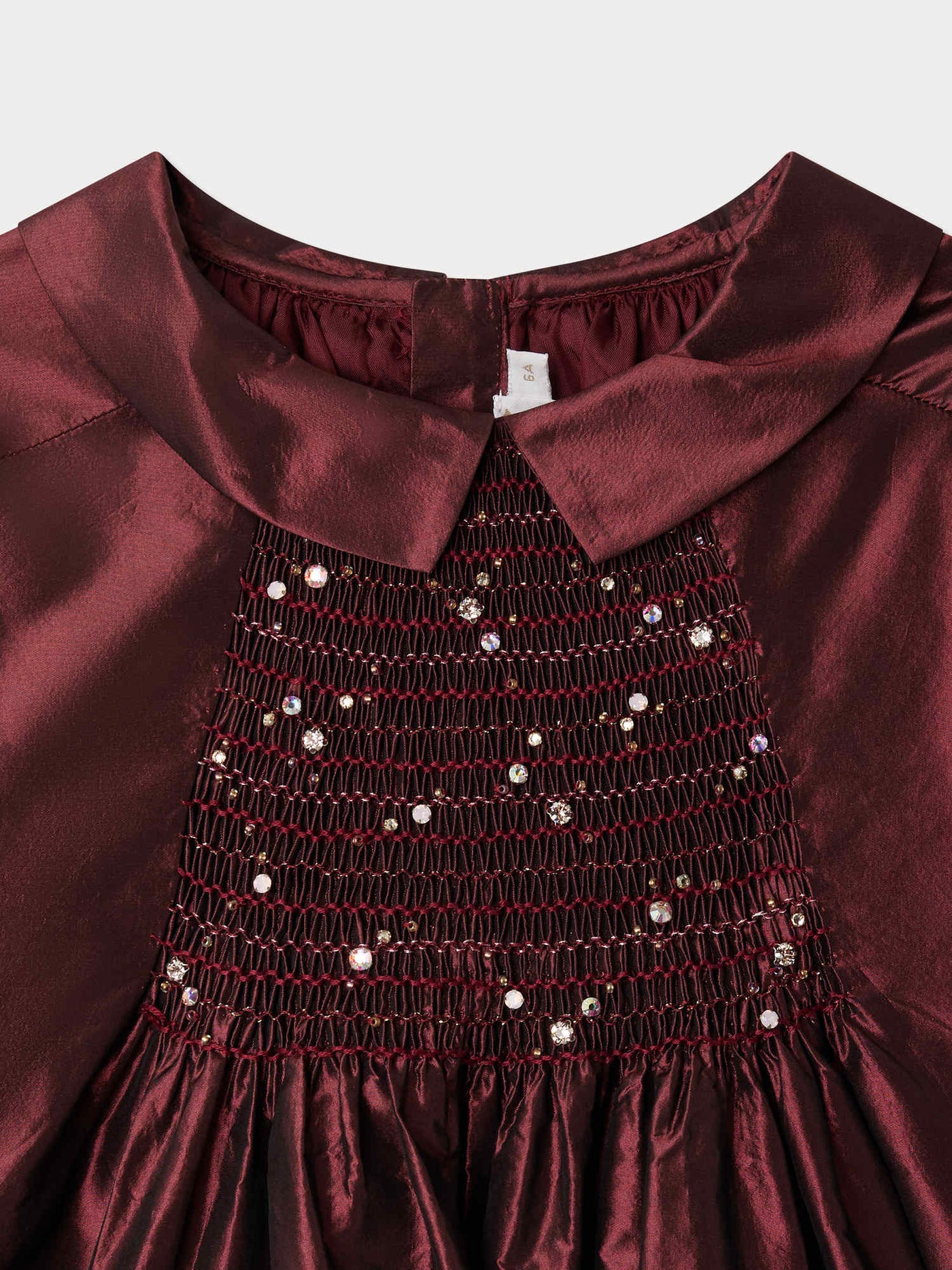 Jeanne gesmoktes und besticktes Seidenkleid