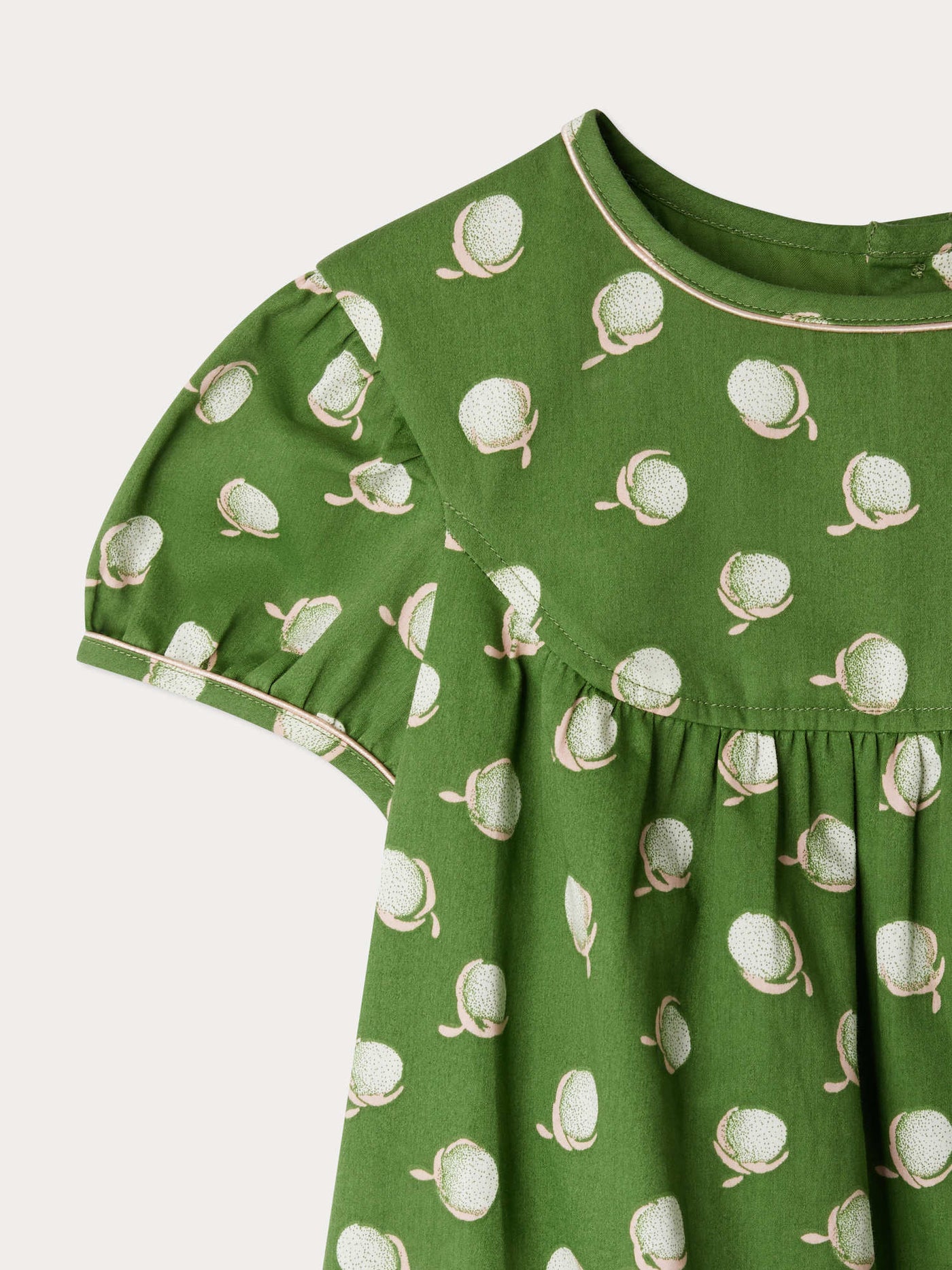 Robe Alinda verte à imprimé cerise en coton biologique