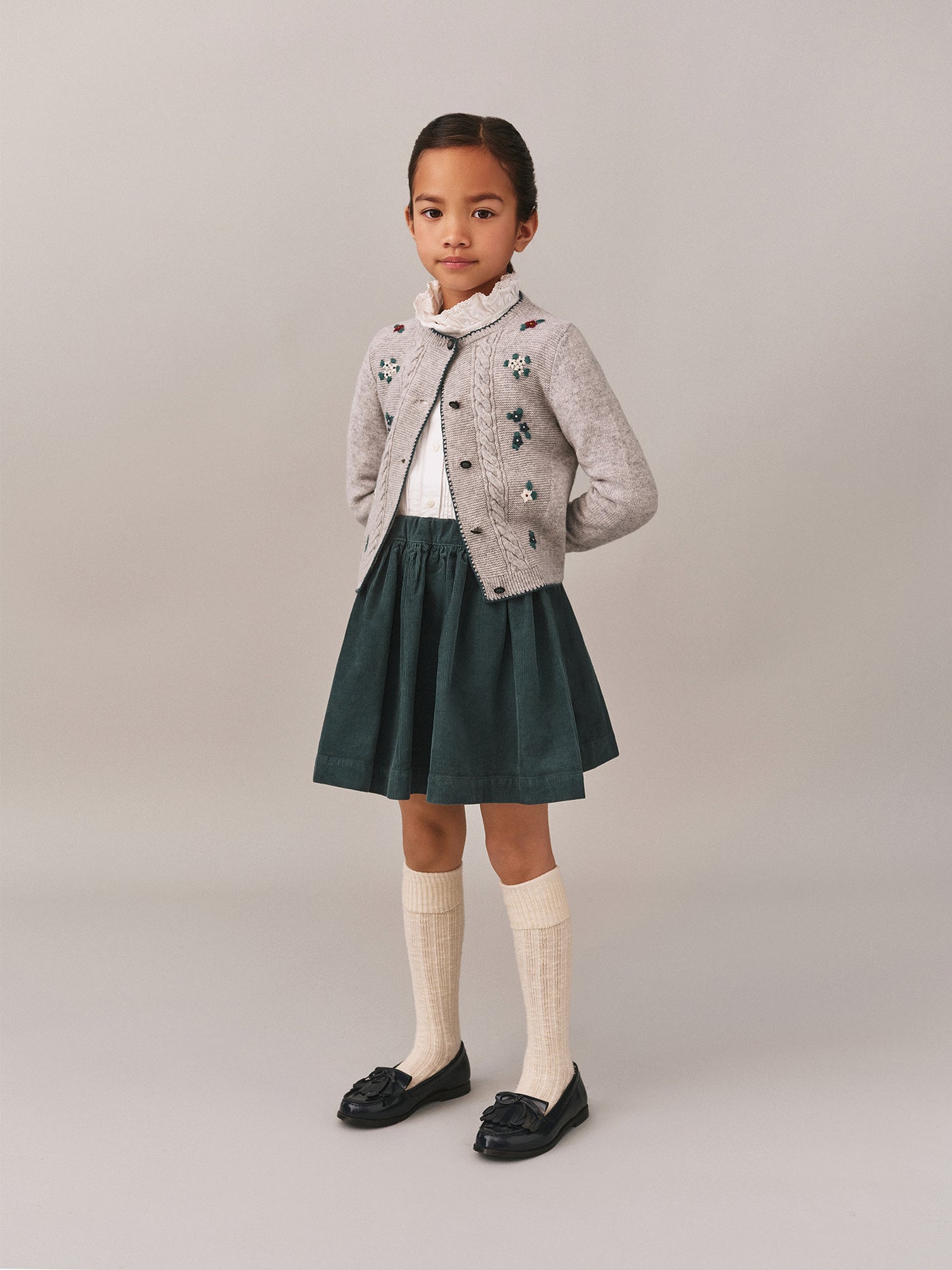 Suzon Rock aus grünem Bio-Baumwollsamt mit dehnbarem Bund