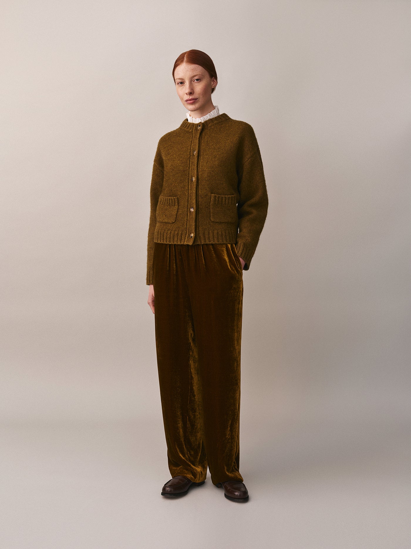 Duncan – Khakifarbene Strickjacke mit Taschen