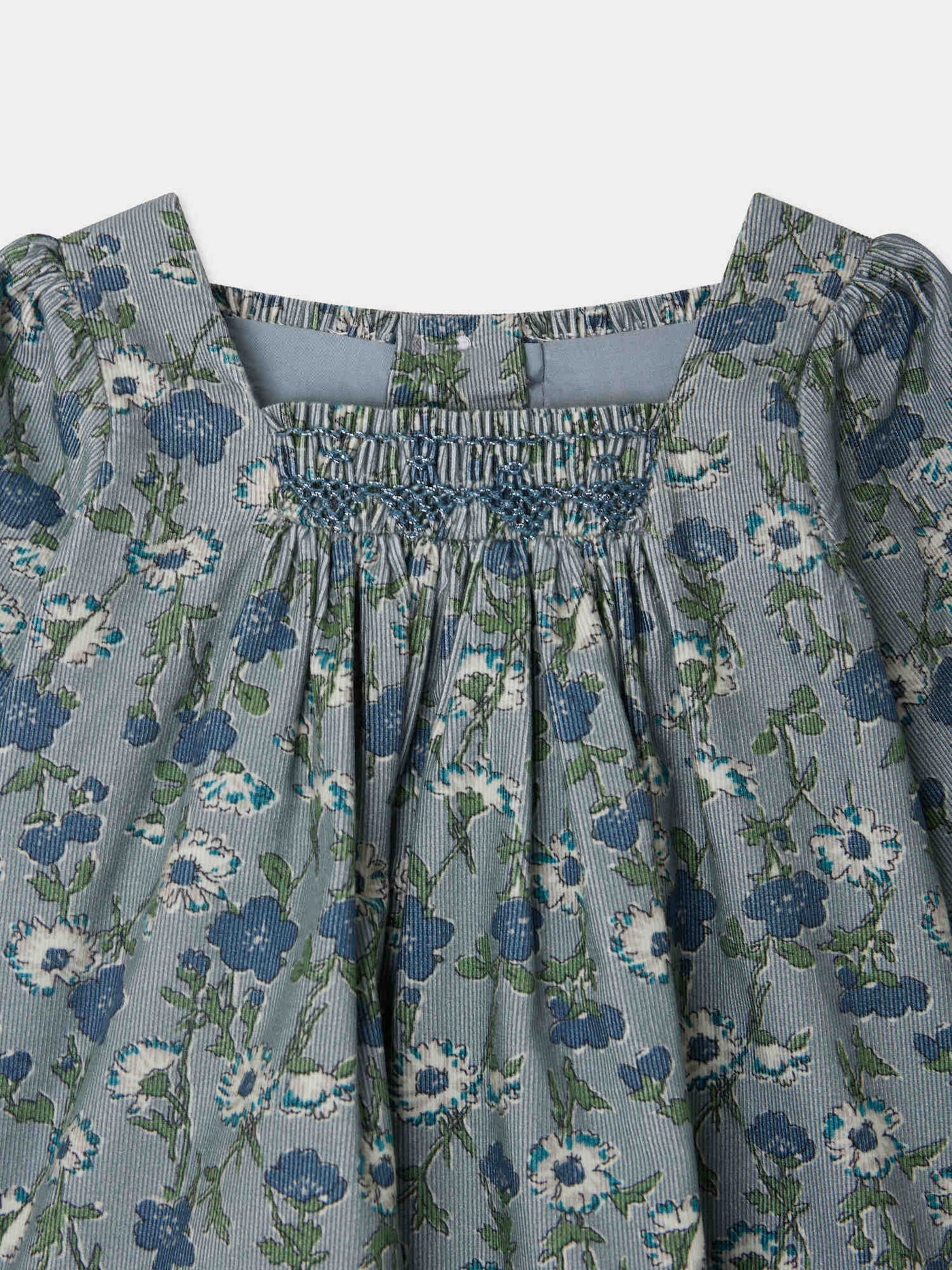 Jada gesmoktes und besticktes Kleid aus Liberty-Samtstoff