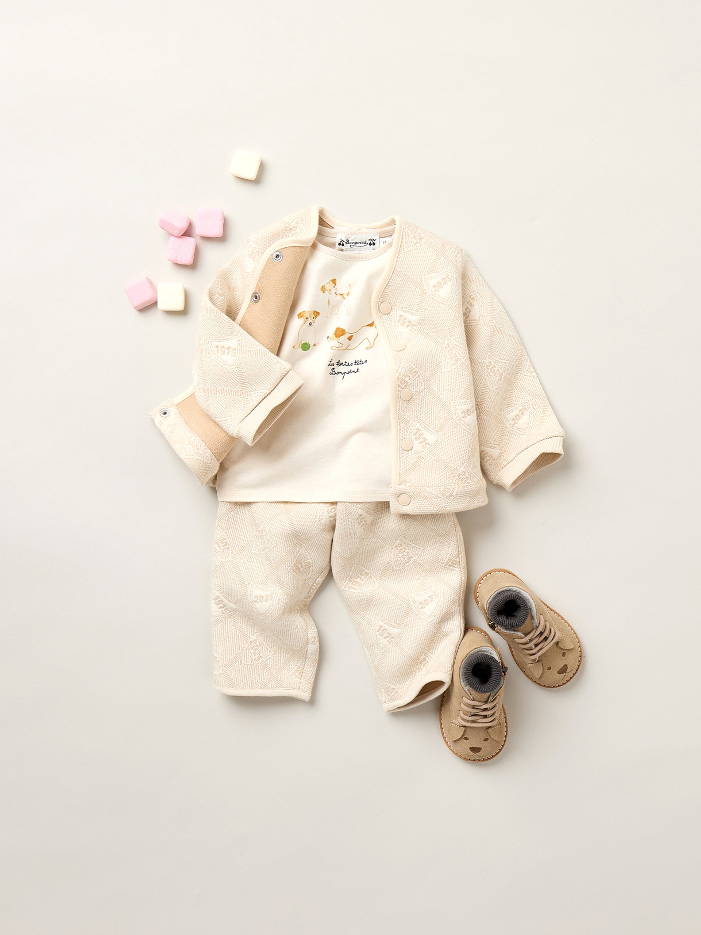 T-shirt Tahsin à imprimé Chiots en coton biologique