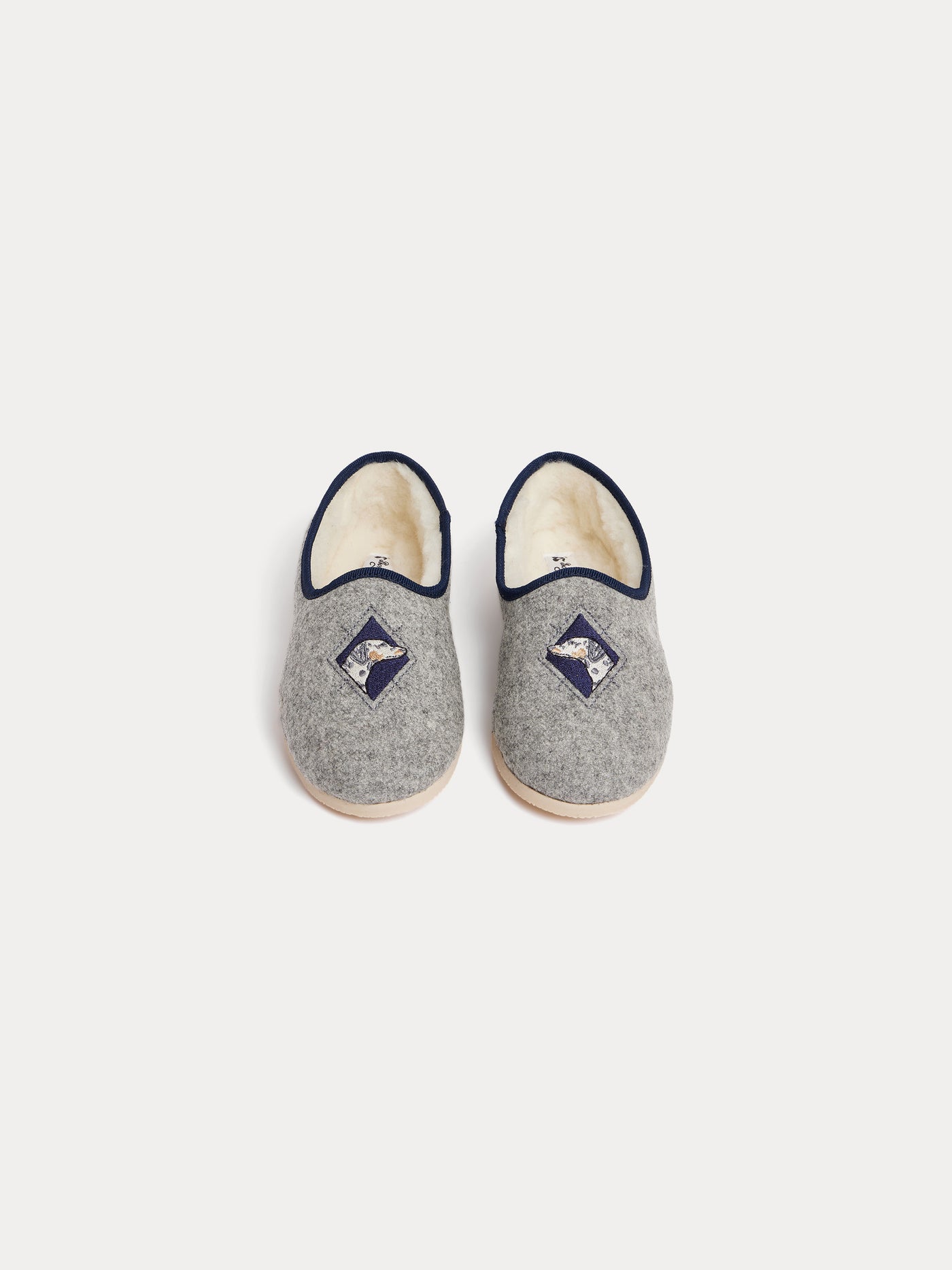 Gib felt slipper with dog embroidery and faux fur