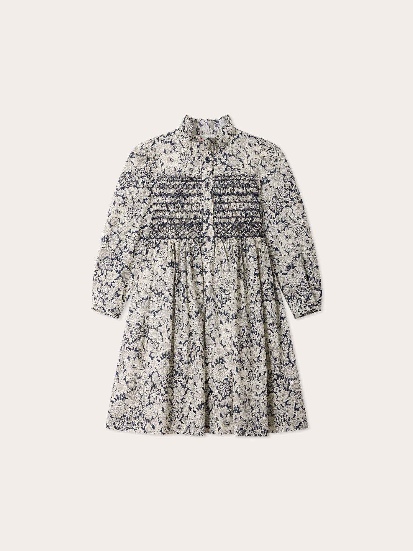Robe Marjolaine en tissu Liberty smockee et brodee main en coton biologique