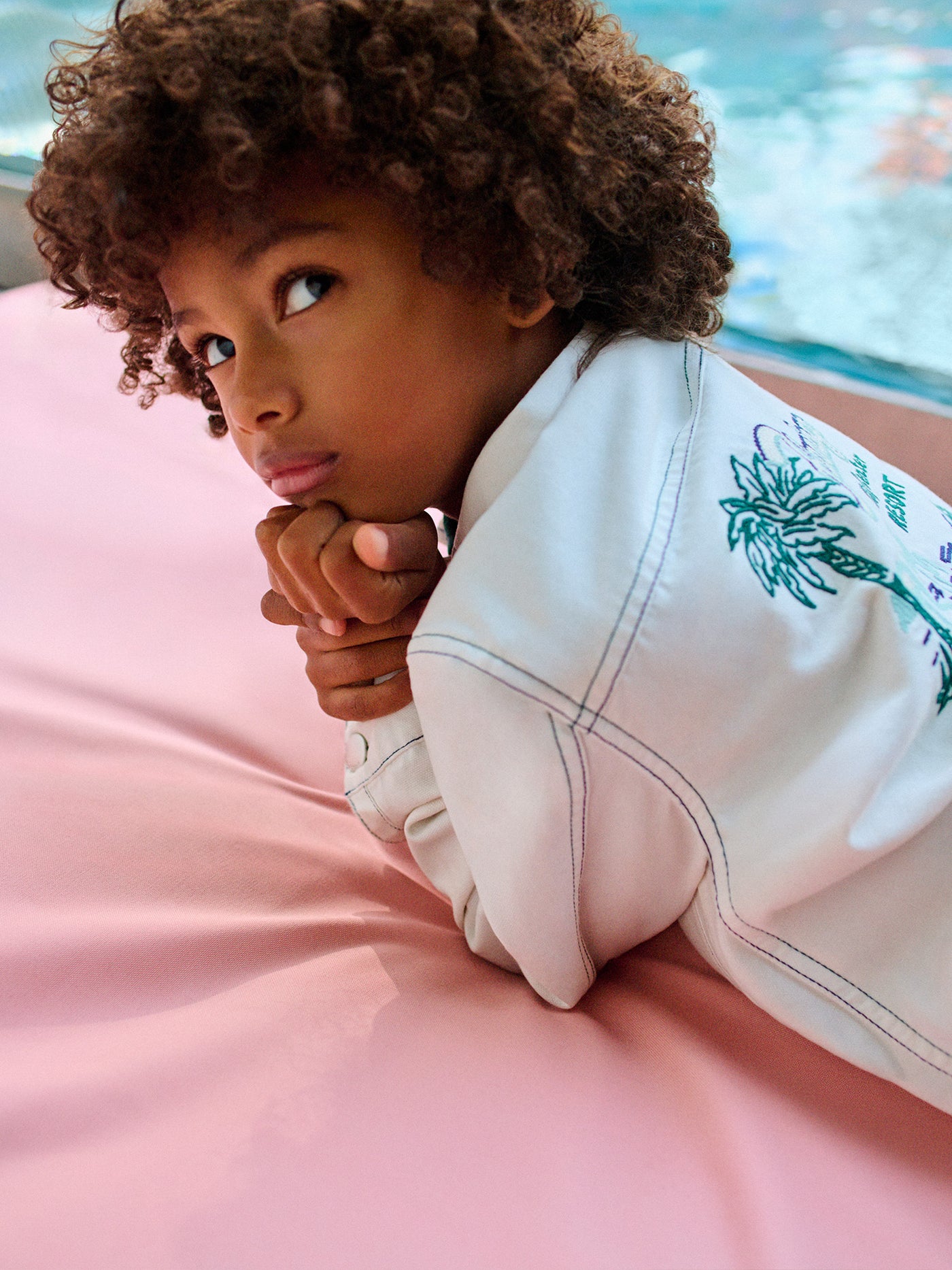 Leddis denim jacket with contrast stitching in organic cotton